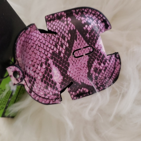 AIRPODS Wireless Earbuds Case Keychai - Picture 3 of 5